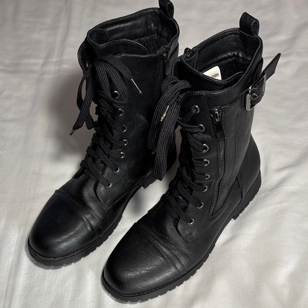 Dream Pairs Black Combat / Moto Boots Size 9.5